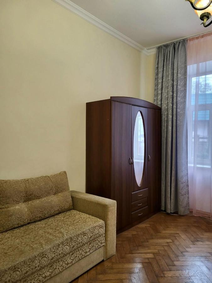 затишна оселя Apartment *