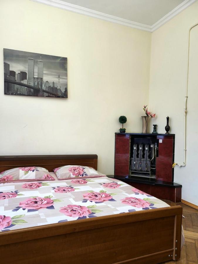 затишна оселя Apartment *